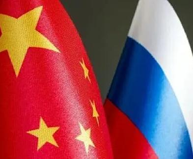 Си Цзиньпин поставил цель увеличить товарооборот с РФ до 250 млрд долларов - Песков